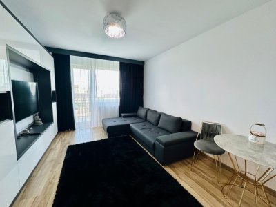 Apartament modern cu 2 camere în Tractorul 