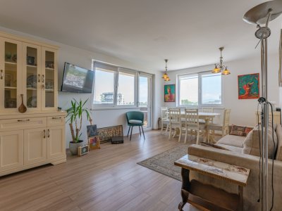Apartament cu 3 camere in Urban Residence, zona Coresi.