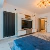 Apartament modern, 3 camere, mobilat, zona Coresi thumb 2