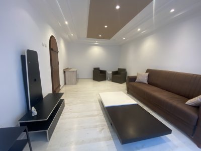 Apartament 2 camere decomandat– Strada Zizinului, în spate la Județean