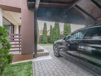 Apartament modern, curte privata, mobilat complet