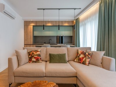 Studio lux in zona centrala! 