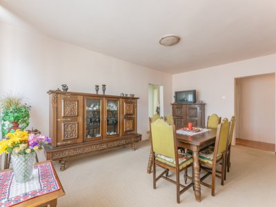 Apartament 3 camere Astra-Cocorului, etaj intermediar.