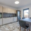 Apartament de lux cu 2 camere si 2 terase in Tractorul thumb 6