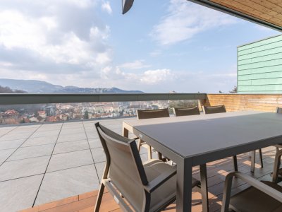 Penthouse Spectaculos | Jacuzzi | Vedere Panoramică | 4 Camere