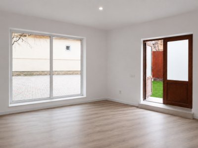 Spatiu comercial nou, 45 mp, cu curte proprie | Ideal birou sau servicii