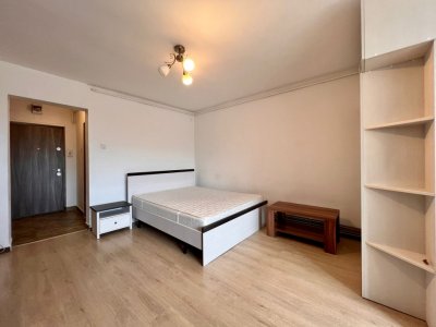 Inchiriere garsoniera cu priveliste: simplitate si confort in inima oras