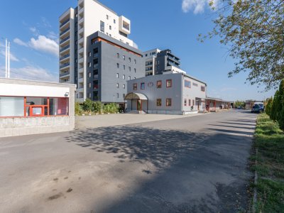 Hală cu sistem frigorific, depozitare si prod - acces facil, zona Noua - Brasov.