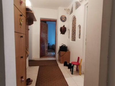 Faleză Nord apartament 3 camere decomandate 80 mp 