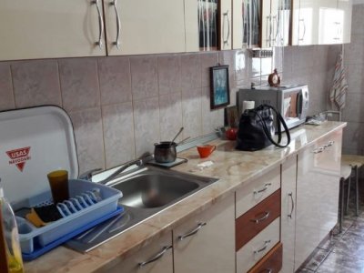 Apartament 4 camere de vanzare, situat in zona Dacia, Constanta