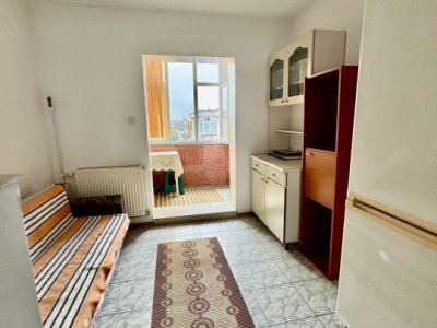 Apartament 2 camere de vanzare - Aurel Vlaicu, Constanta