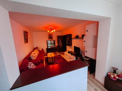 Apartament de inchiriat 2 camere in zona CASA DE CULTURA