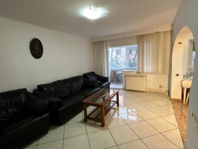 Apartament 2 camere in zona Dacia 