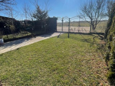 Casa situata in zona COSTINESTI - SCHITU