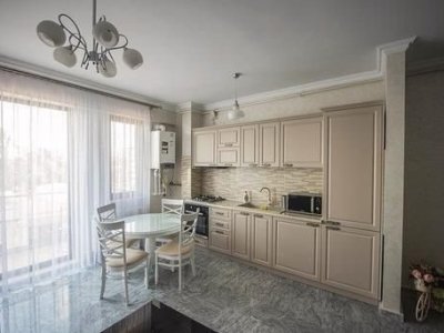 Apartament situat in MAMAIA – CAZINO