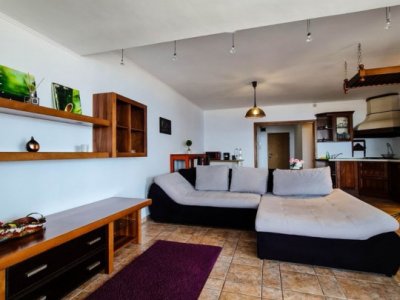 Apartament 3 camere in zona FALEZA NORD cu vedere frontala catre mare