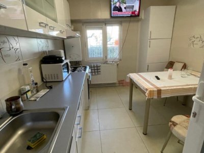 Apartament 2 camere de închiriat în Faleză Nord, Constanța