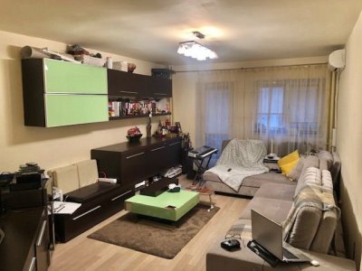 Apartament situat in zona GARA