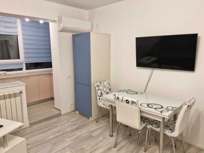 Apartament 3 camere situat in zona Brotacei 