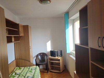 Apartament 3 camere INEL II - Scoala 8
