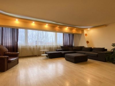 Apartament situat in zona DACIA