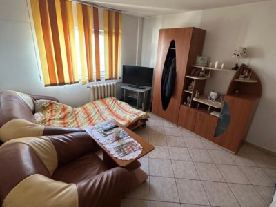 Apartament 4 camere, decomandat situat in zona Inel  II