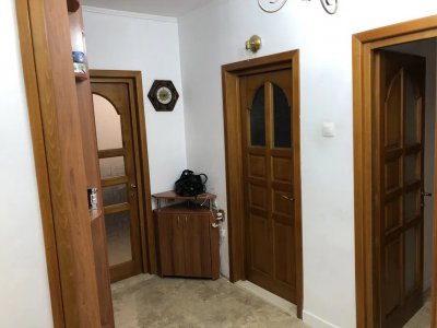 Apartament in vila in zona TROCADERO
