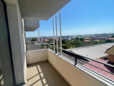 Apartament 2 camere -  zona Boreal