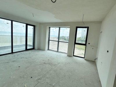 Ocazie - Apartament 2 camere - zona MAMAIA NORD, vedere frontală către mare