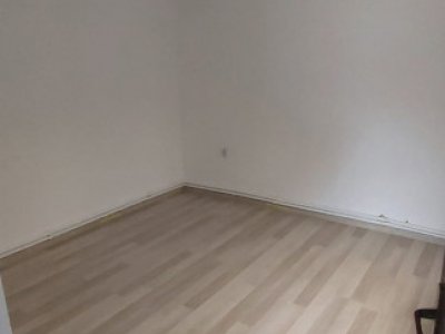 Casa 5 camere situata in zona MEDEEA