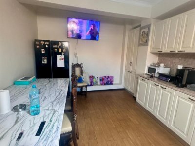 Casă modernă situată în zona Dacia