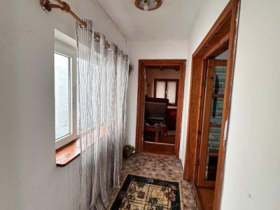 Casa situata in zona Delfinariu