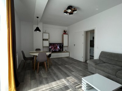 Apartament 2 camere zona Compozitori
