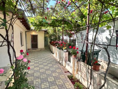 Casă spațioasă în Ovidiu