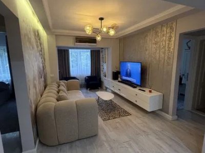 Apartament 4 camere, decomandat zona Inel II