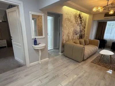 Apartament 4 camere de vanzare, situat in  zona Inel II-Constanta