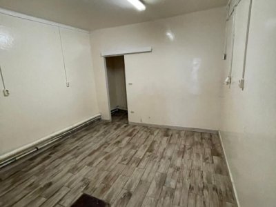 Spațiu comercial, termen lung, situat în zona Casa de Cultură