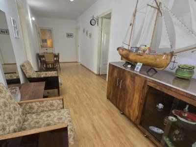 Apartament 3 camere zona Centru - plaja Modern
