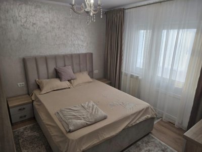 Apartament de inchiriat - zona Dacia 