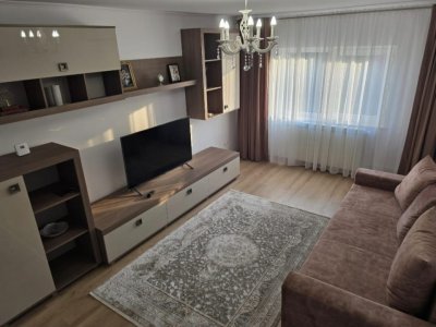 Apartament de inchiriat - zona Dacia 