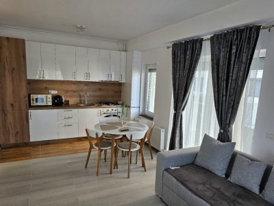 Apartament cu 2 camere în zona Mamaia Nord