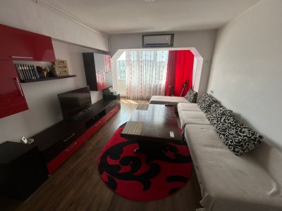 Apartament 3 camere de vanzare - zona Tomis II -Emag Constanta 