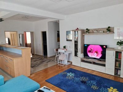 Apartament 3 camere de inchiriat -  zona Faleza Nord Constanta