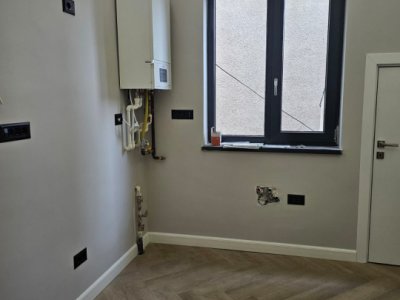 Apartament 3 camere de vânzare |Ultracentral Constanța | Încălzire în pardoseală