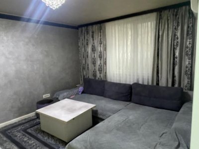 Apartament 3 camere - zona Far Constanta 