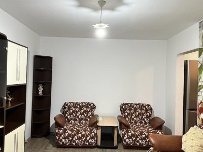 Apartament 2 camere zona Casa de Cultura , Constanța