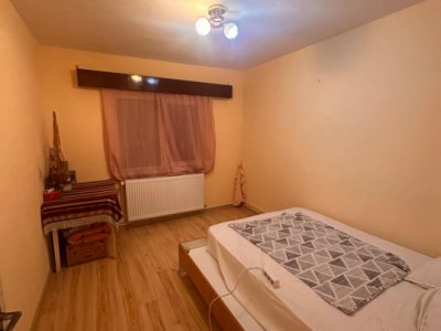 Apartament 4 camere de vanzare, Tomis Nord-, Constanta