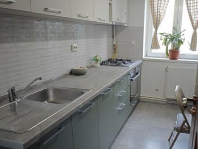 Apartament 3 camere zona Tomis III-Brotacei