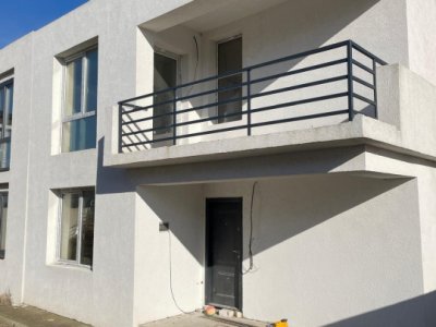 Casa situata in zona Mamaia Sat