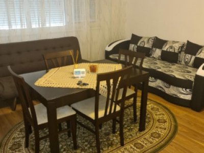 Apartament 2 camere de vanzare situat in zona Tomis Nord, Constanta